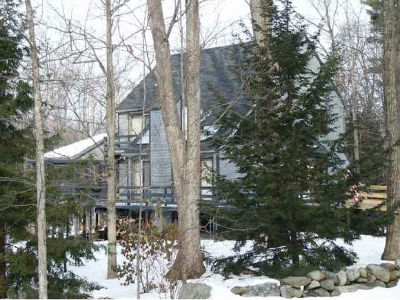 130 Wheel Wright Road Hampstead, NH 03841 - Photo 1 of 9