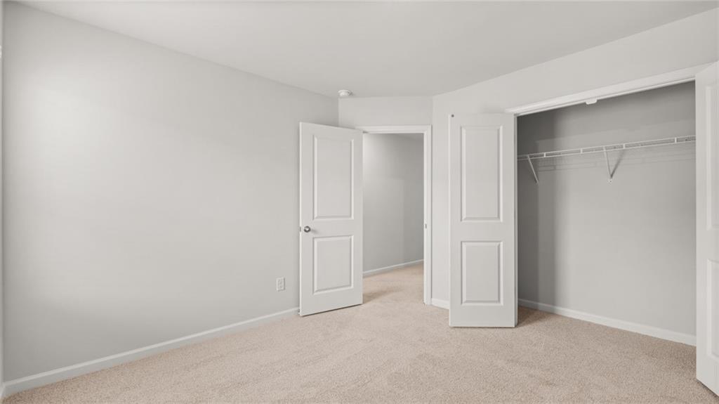 177 Lauritsen Way Newnan, GA 30265 - Photo 33 of 37 a view of an empty room