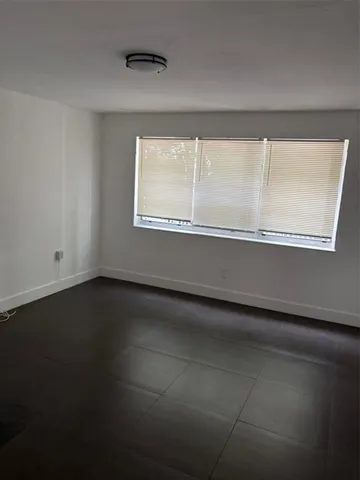 $2,600 | 675 84th Street, Unit 2, Miami Beach, FL 33141