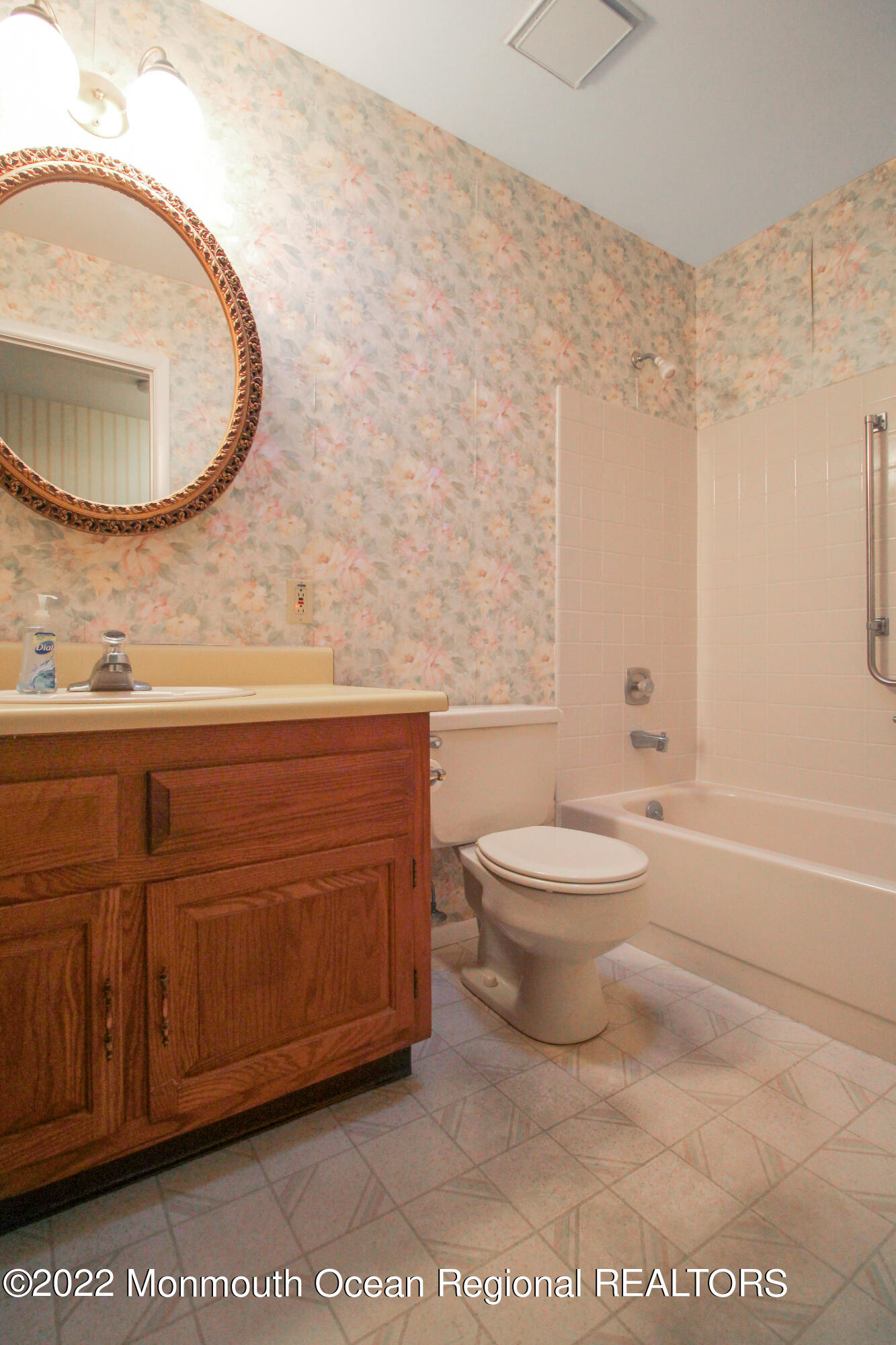 7 A Sunset Road Whiting, NJ 08759 - Photo 18 of 22 17 Gbath