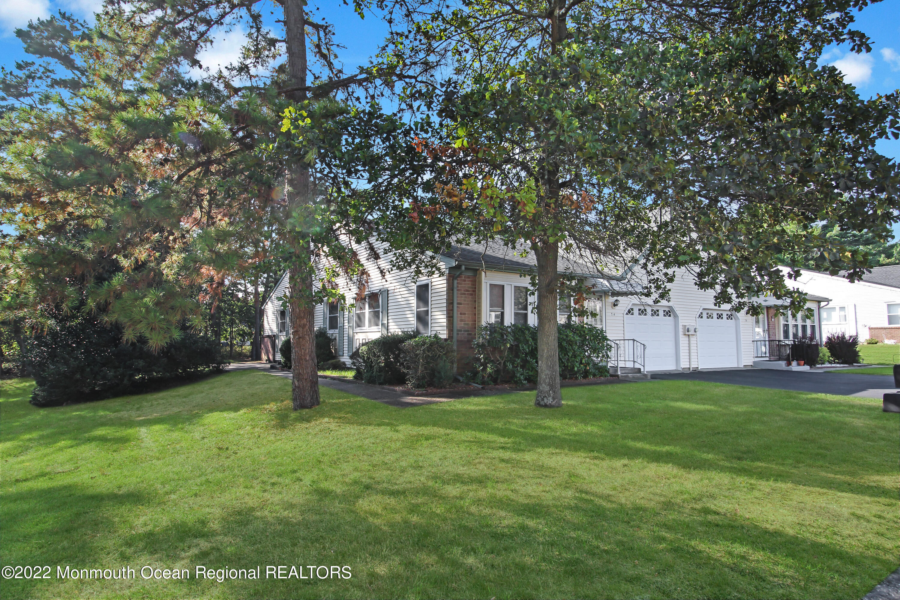 7 A Sunset Road Whiting, NJ 08759 - Photo 21 of 22 20 Front
