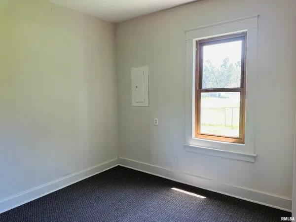 $70,000 | 602 5th Street, Rock Island, IL 61201