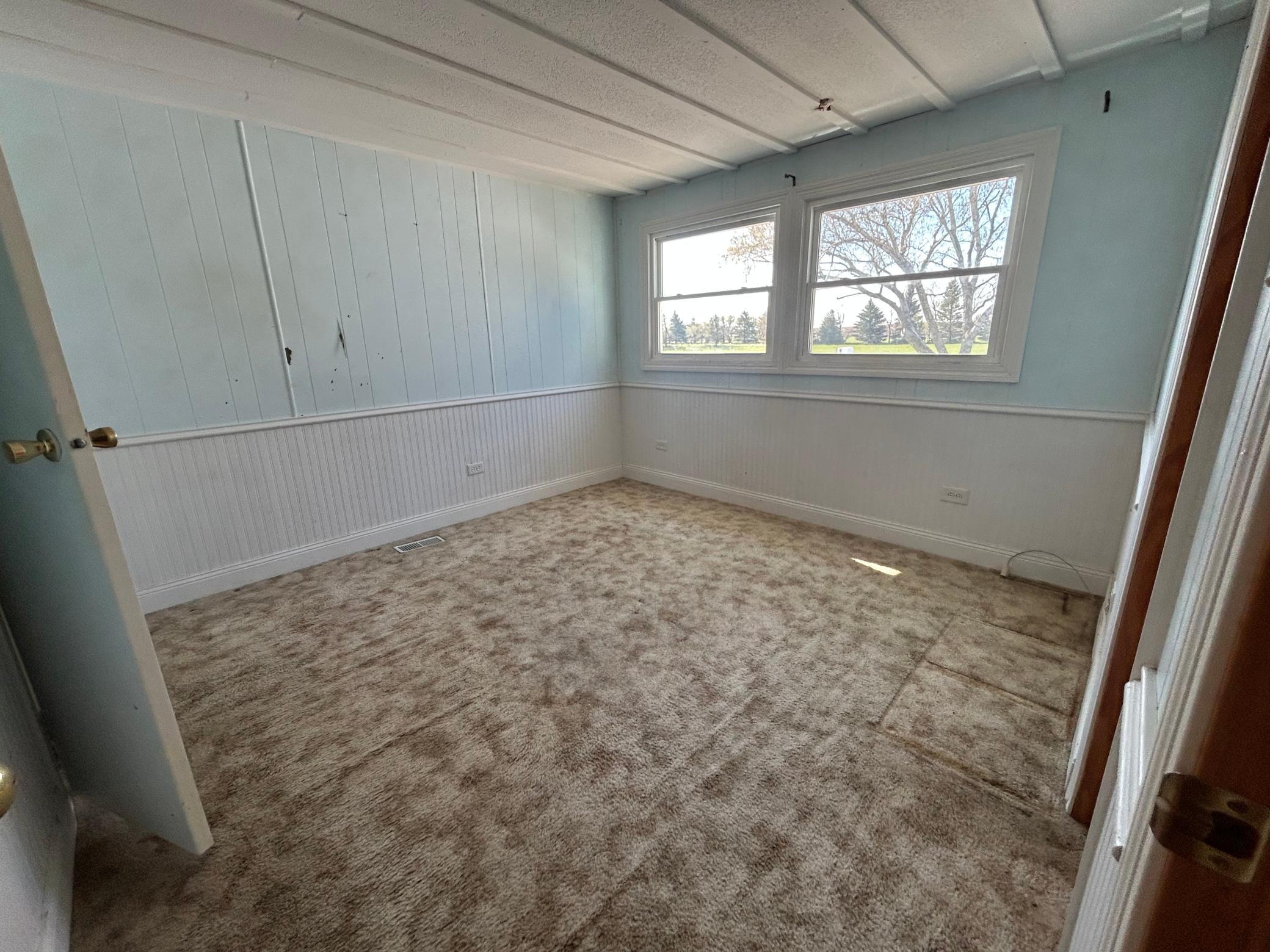 200 Prairie Avenue Darfur, MN 56022 - Photo 3 of 16