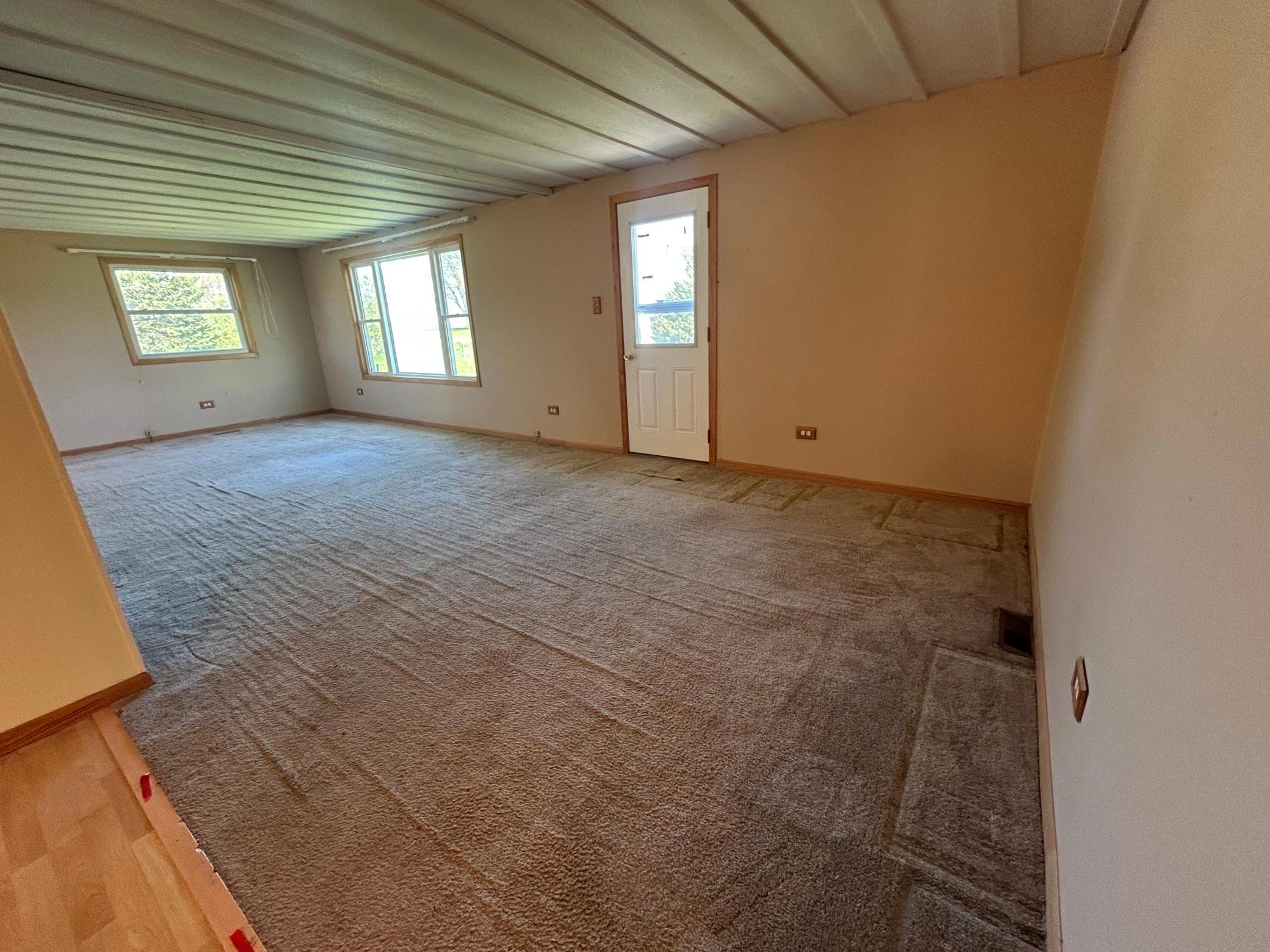 200 Prairie Avenue Darfur, MN 56022 - Photo 10 of 16