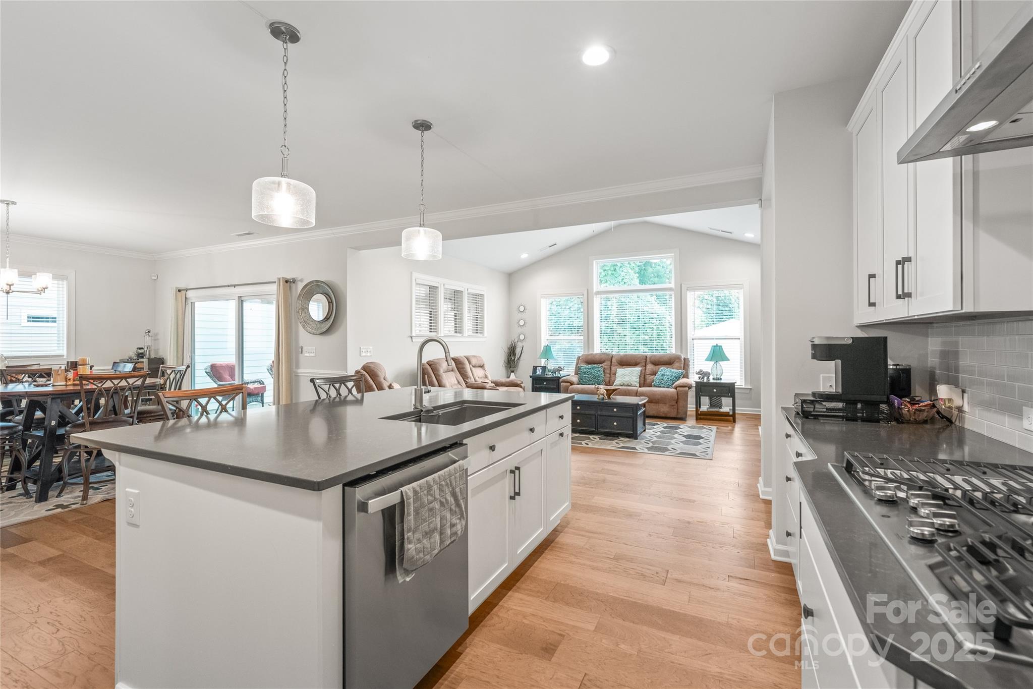 8100 Rolling Wheels Road Charlotte, NC 28215 - Photo 14 of 34 Gallery Image 14