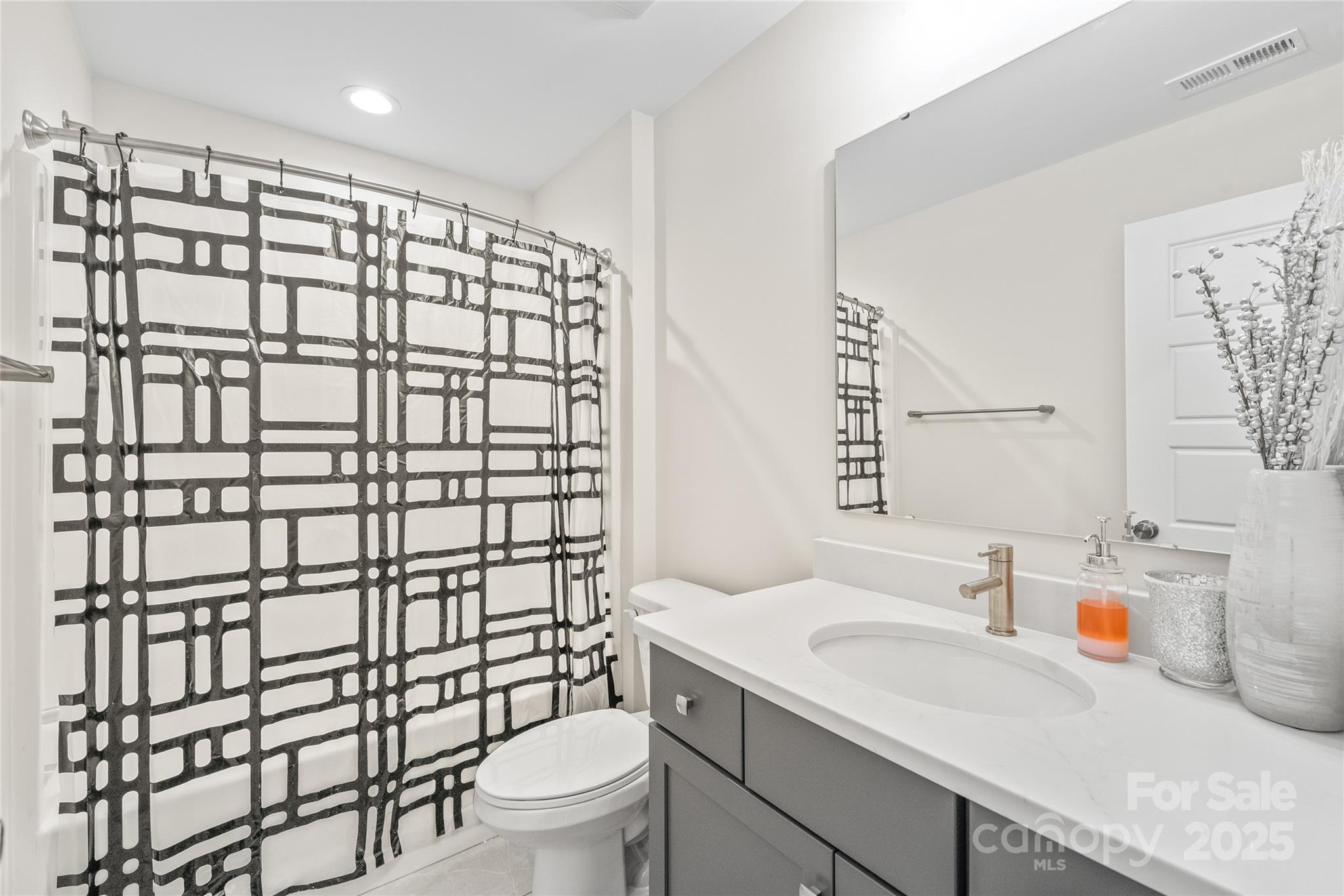 8100 Rolling Wheels Road Charlotte, NC 28215 - Photo 28 of 34 Gallery Image 28