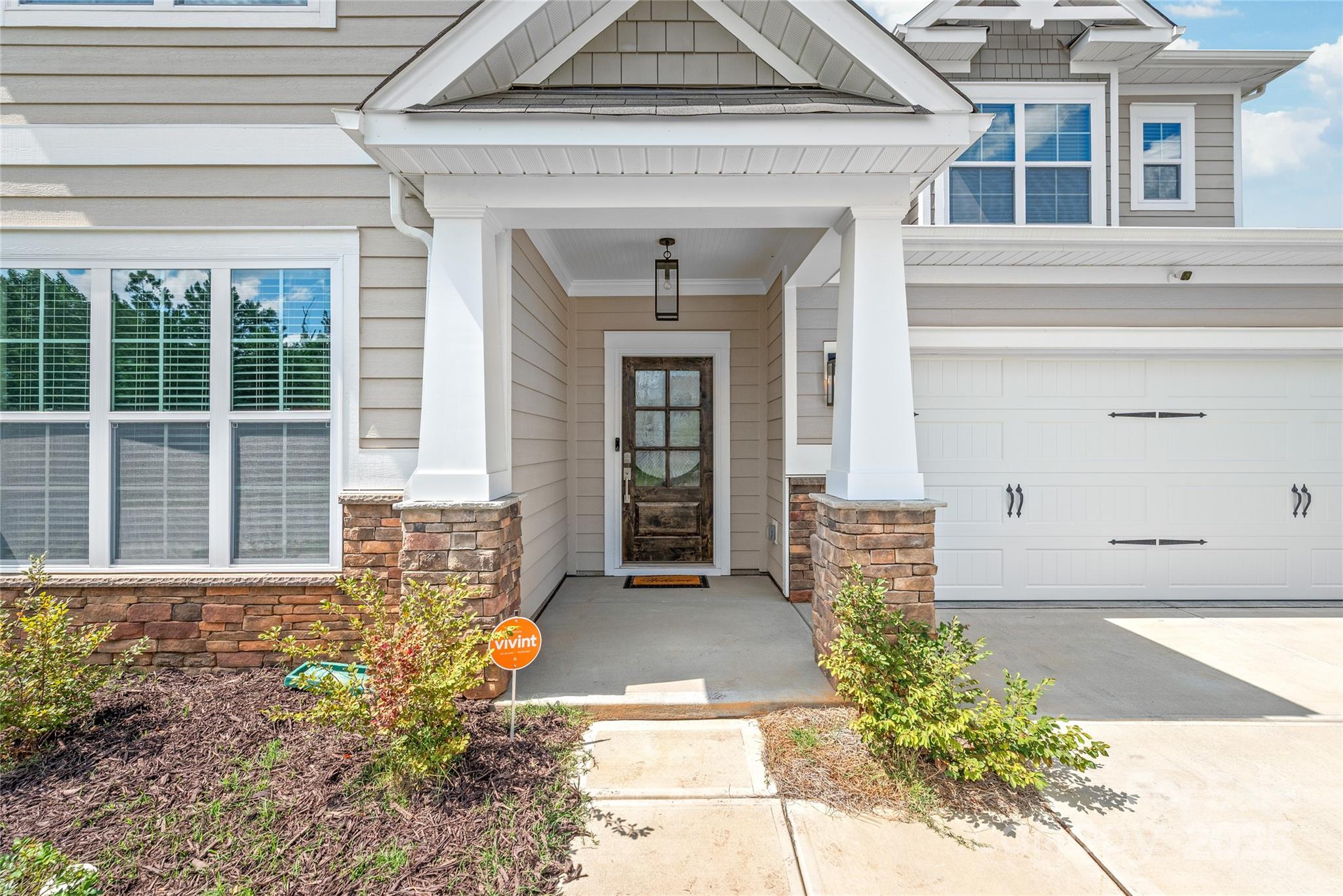 8100 Rolling Wheels Road Charlotte, NC 28215 - Photo 5 of 34 Gallery Image 5
