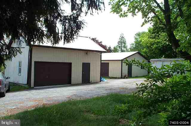 2402 Pine Grove Road York, PA 17403 - Photo 2 of 3 Gallery Image 2