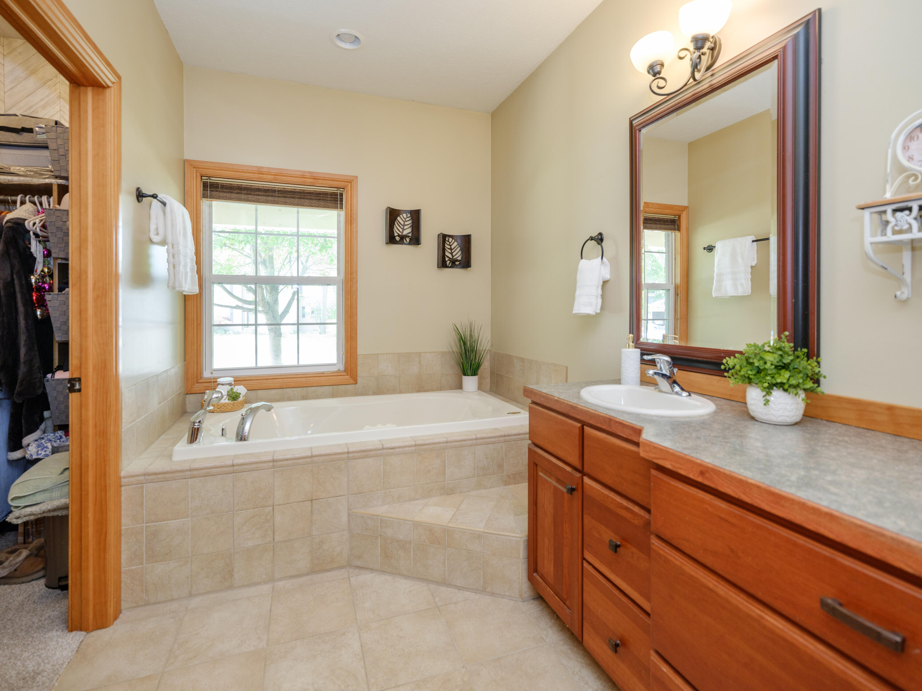 775 Anchor Lane Portage, MI 49002 - Photo 21 of 38 775 Anchor Lane-120