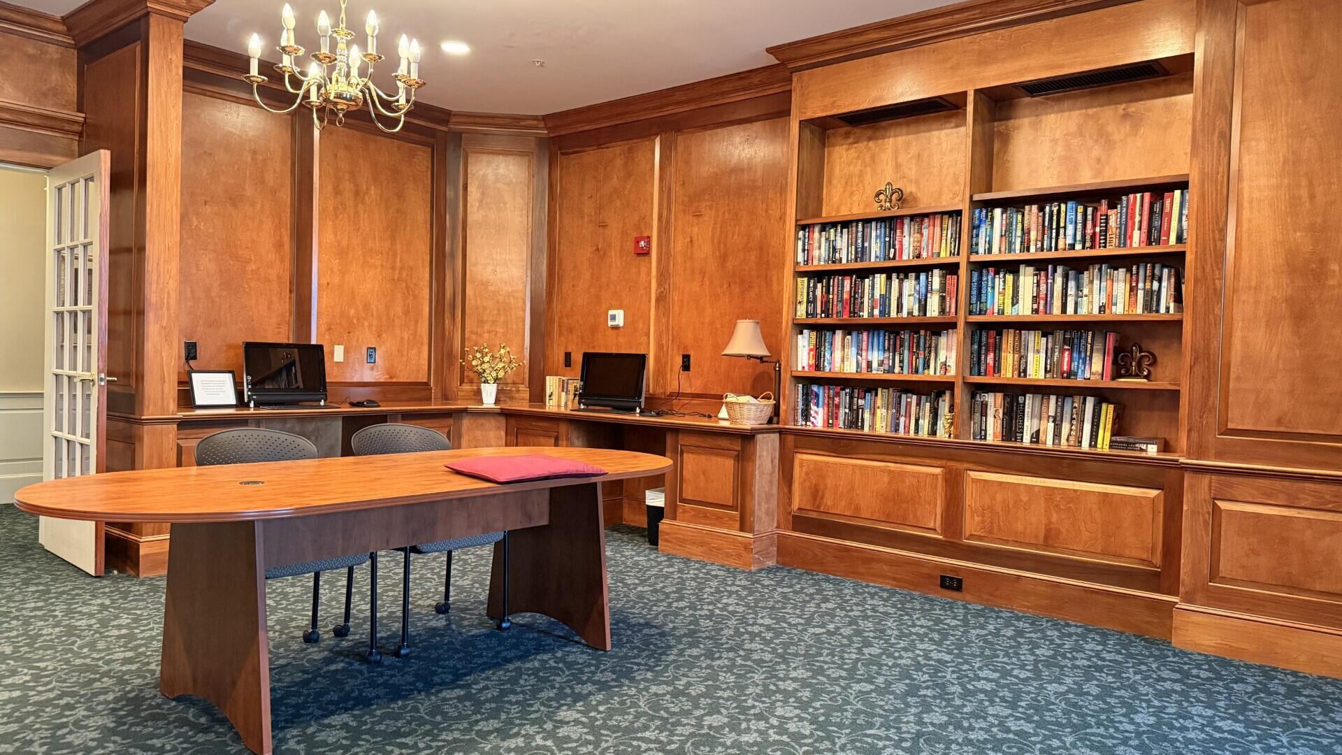 106 Farragut Way, Unit 366 Kennebunk, ME 04043 - Photo 50 of 53 Library / communications