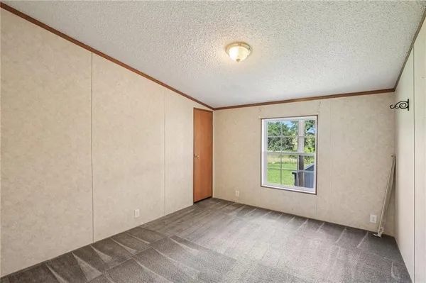 $342,000 | 507 Northwest 165th Road, Centerview, MO 64019