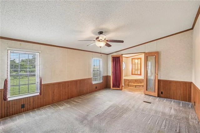 $342,000 | 507 Northwest 165th Road, Centerview, MO 64019