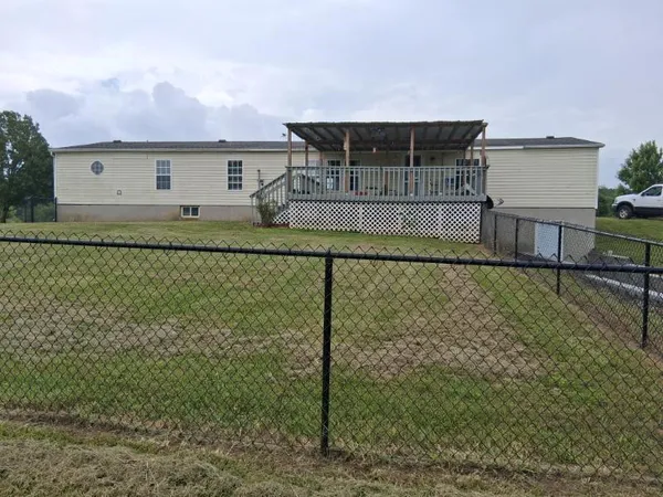 $342,000 | 507 Northwest 165th Road, Centerview, MO 64019