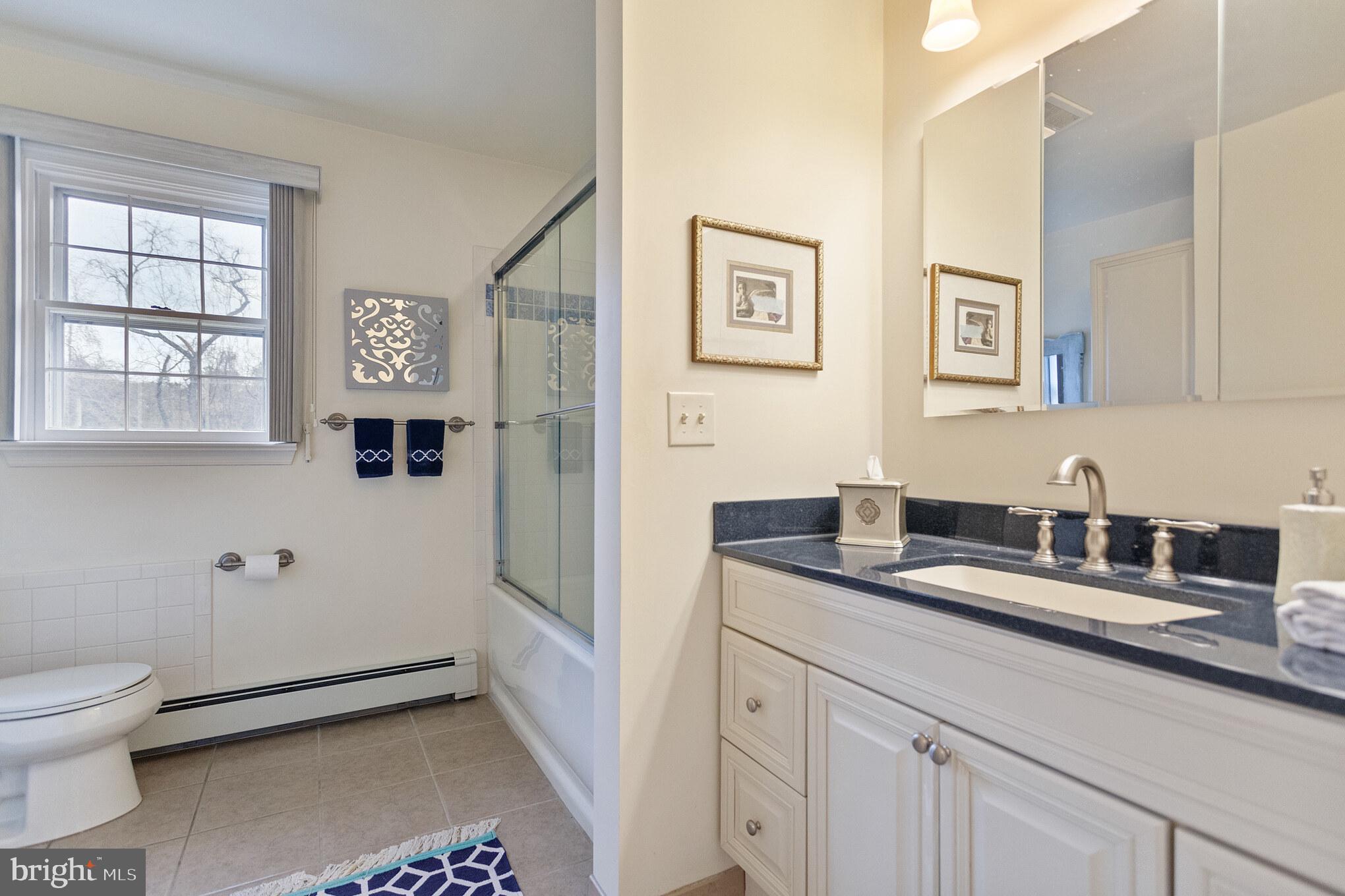 1112 Shannon Road Newtown, PA 18940 - Photo 26 of 39 Hall Bath