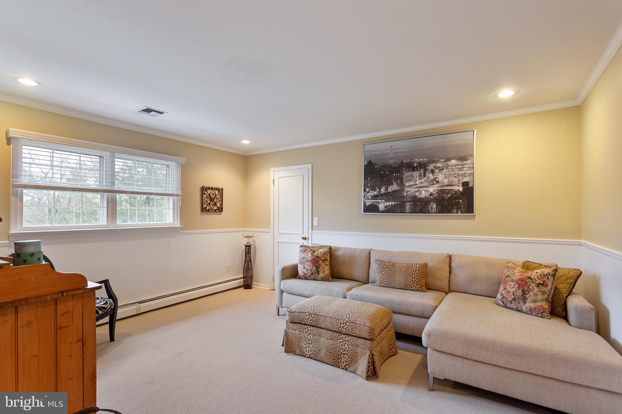 1112 Shannon Road Newtown, PA 18940 - Photo 27 of 39 3rd Bedroom