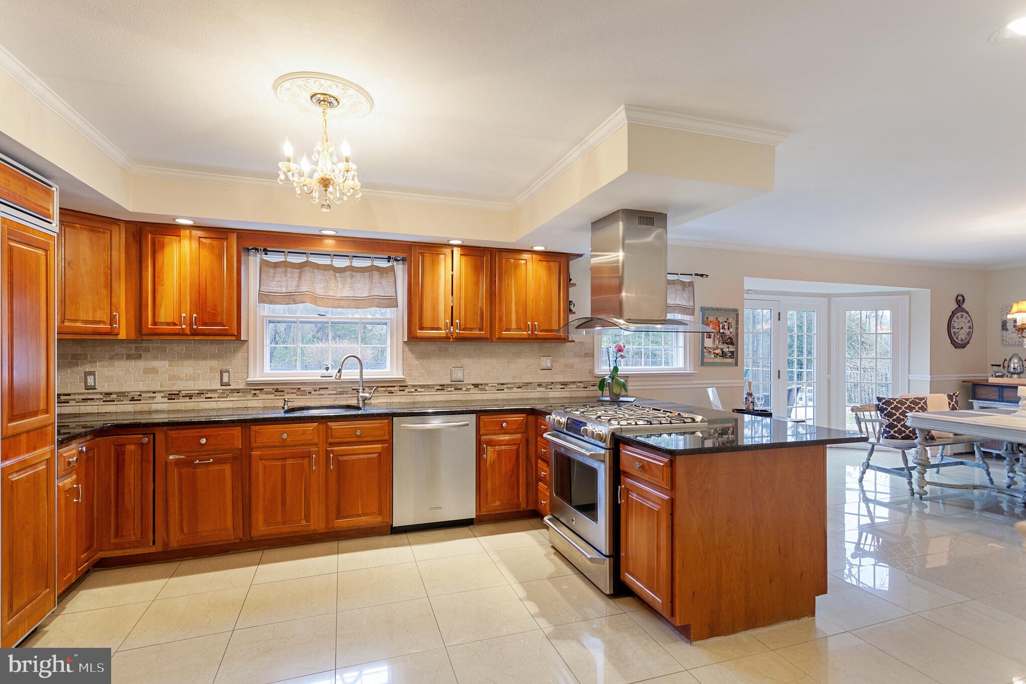 1112 Shannon Road Newtown, PA 18940 - Photo 8 of 39 Kitchen