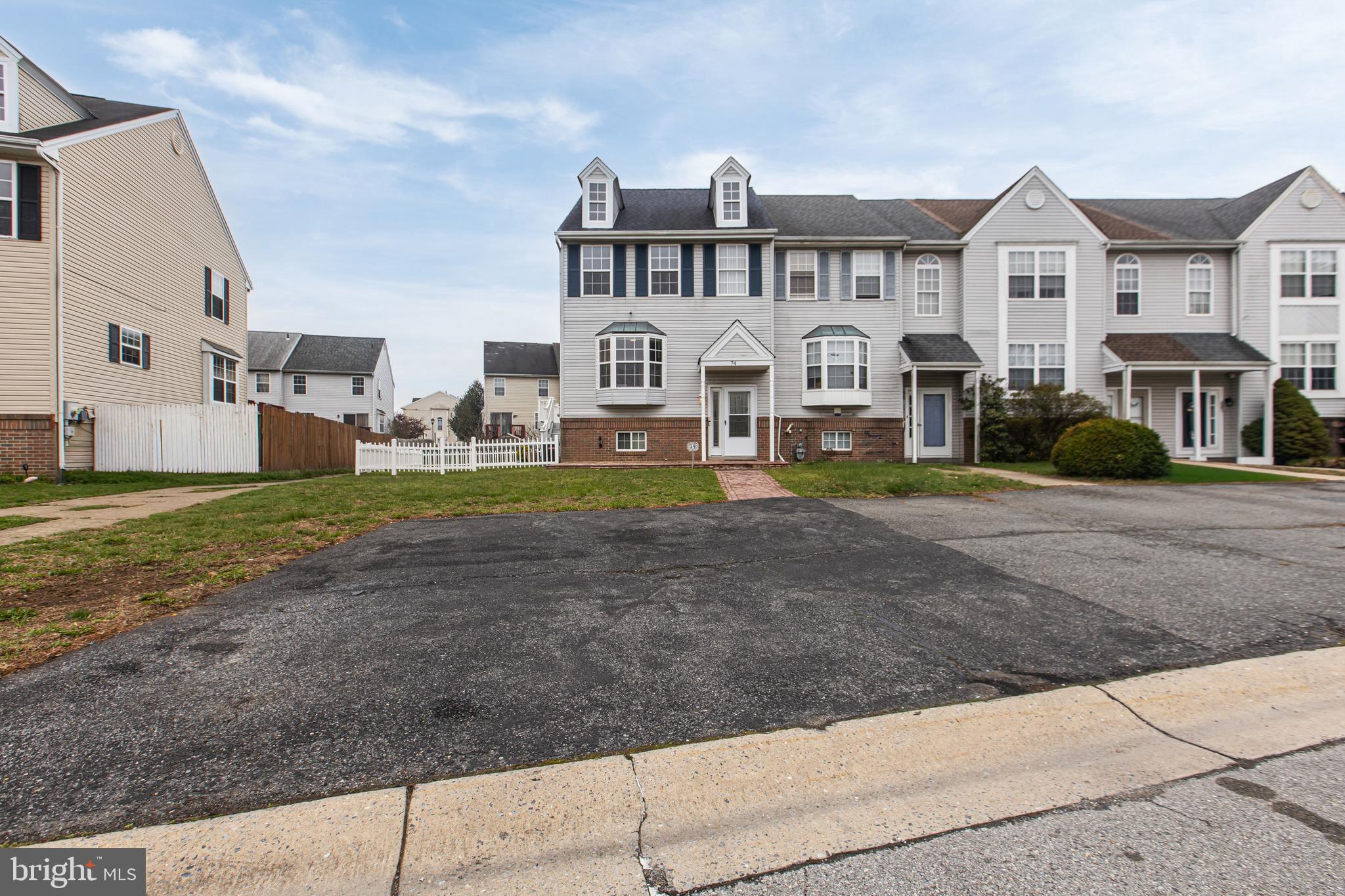 74 3 Rivers Drive Newark, DE 19702 - Photo 3 of 60