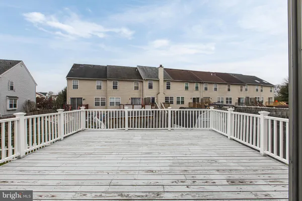 $325,000 | 74 3 Rivers Drive, Newark, DE 19702