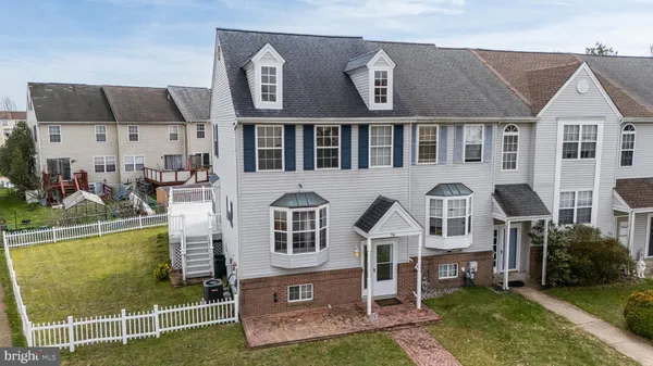 $325,000 | 74 3 Rivers Drive, Newark, DE 19702
