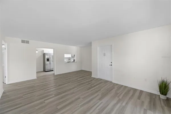 $199,900 | 1135 Pine Ridge Circle West, Unit A2, Tarpon Springs, FL 34688