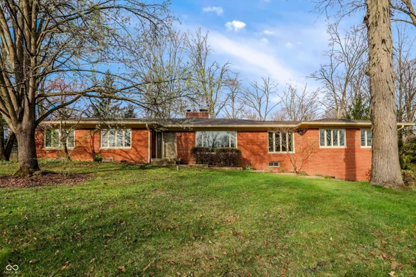 $599,999 | 10712 Wildwood Drive, Fishers, IN 46037