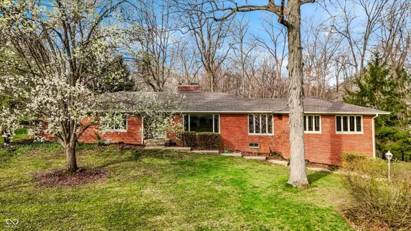 $599,999 | 10712 Wildwood Drive, Fishers, IN 46037