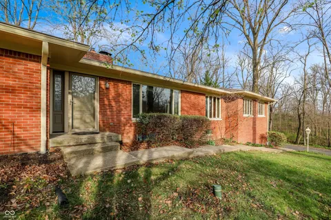 $599,999 | 10712 Wildwood Drive, Fishers, IN 46037