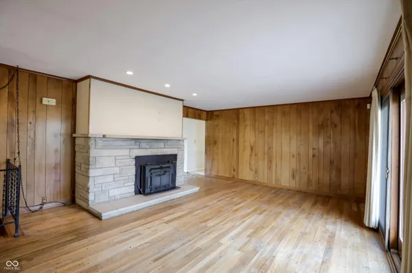 $599,999 | 10712 Wildwood Drive, Fishers, IN 46037