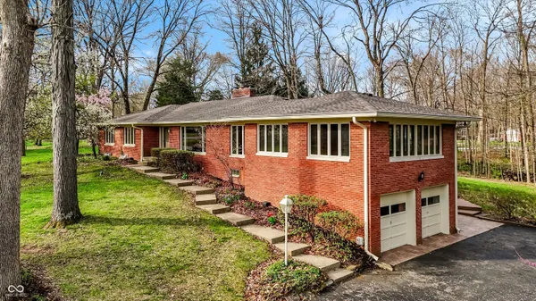 $599,999 | 10712 Wildwood Drive, Fishers, IN 46037