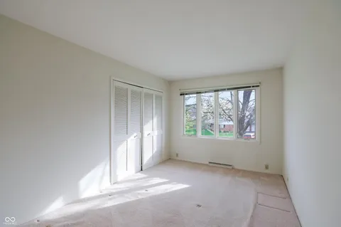 $599,999 | 10712 Wildwood Drive, Fishers, IN 46037