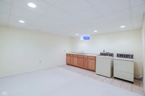 $599,999 | 10712 Wildwood Drive, Fishers, IN 46037