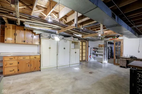 $599,999 | 10712 Wildwood Drive, Fishers, IN 46037