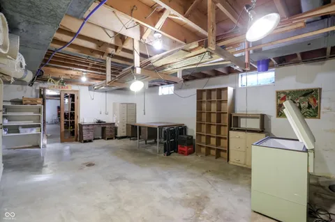 $599,999 | 10712 Wildwood Drive, Fishers, IN 46037