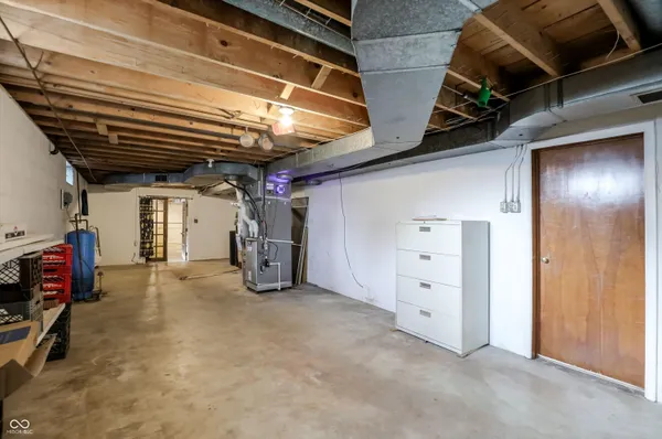 $599,999 | 10712 Wildwood Drive, Fishers, IN 46037