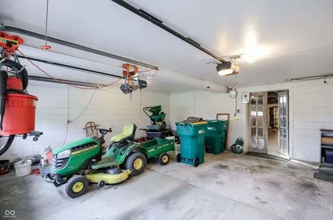 $599,999 | 10712 Wildwood Drive, Fishers, IN 46037