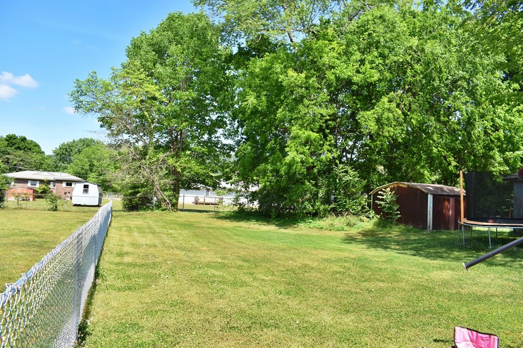 11627 Jenkins Road Soddy-Daisy, TN 37379 - Photo 16 of 18 Gallery Image 16