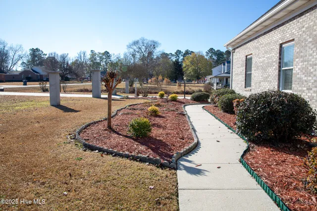 $480,000 | 27 Stewart Circle, Whiteville, NC 28472