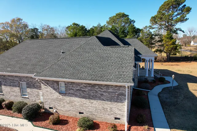 $480,000 | 27 Stewart Circle, Whiteville, NC 28472