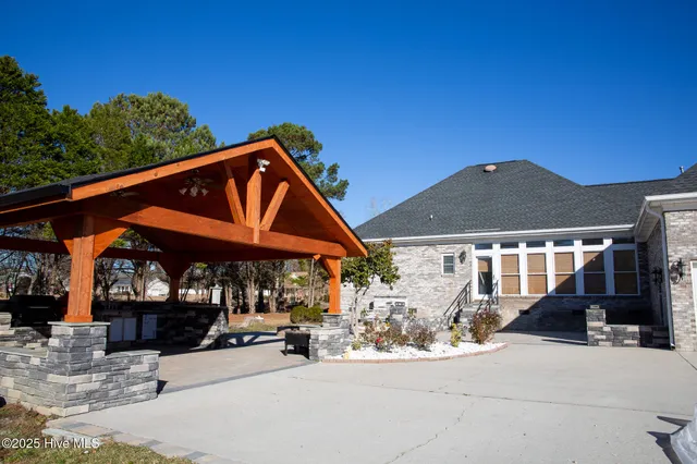 $480,000 | 27 Stewart Circle, Whiteville, NC 28472