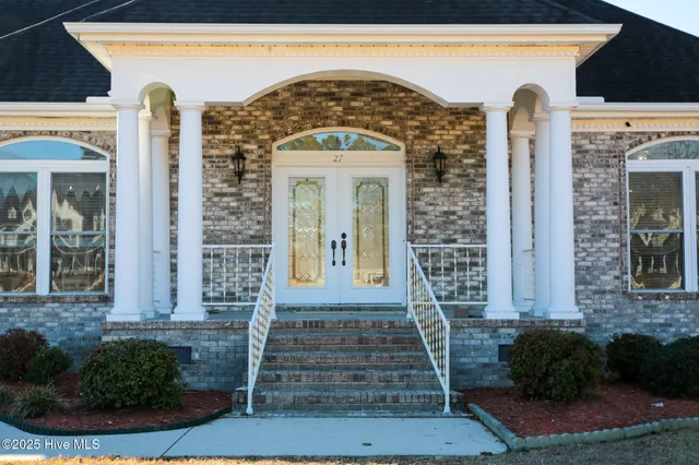 $480,000 | 27 Stewart Circle, Whiteville, NC 28472