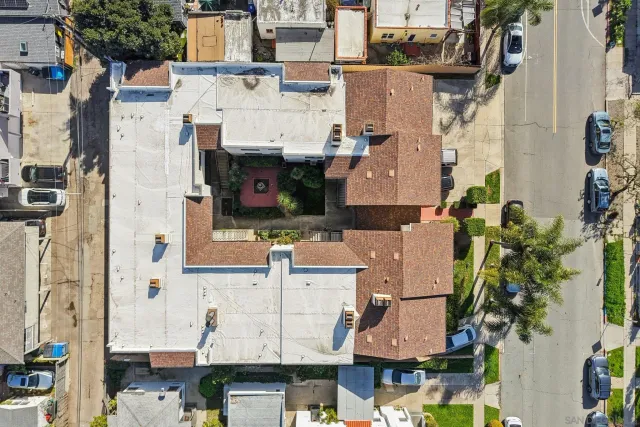 $569,900 | 4415 38th Street, Unit 4, San Diego, CA 92116