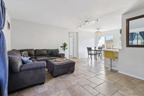 $569,900 | 4415 38th Street, Unit 4, San Diego, CA 92116