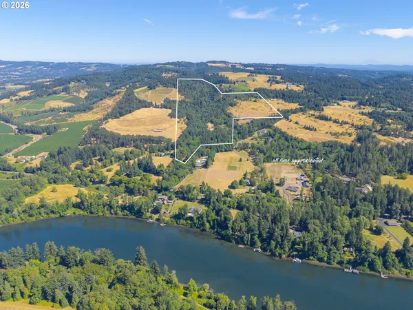 $1,560,000 | 34175 Northeast Wilsonville Road, Newberg, OR 97132