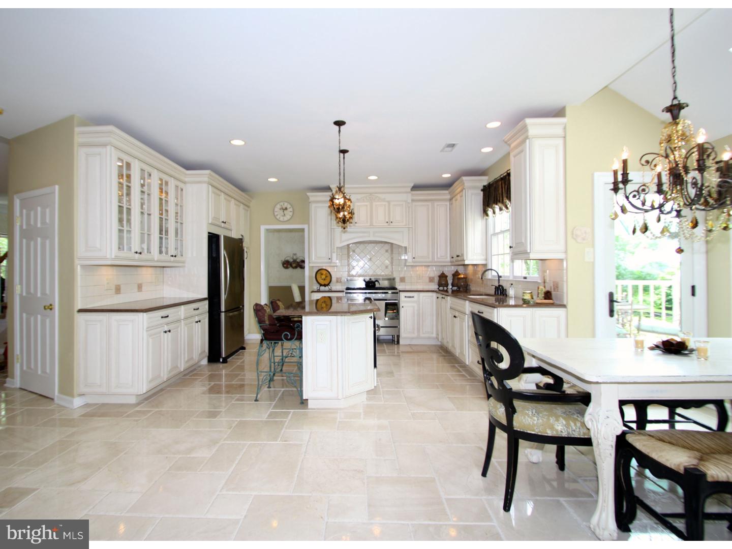 2113 Ashley Road Newtown, PA 18940 - Photo 4 of 23 Gallery Image 4