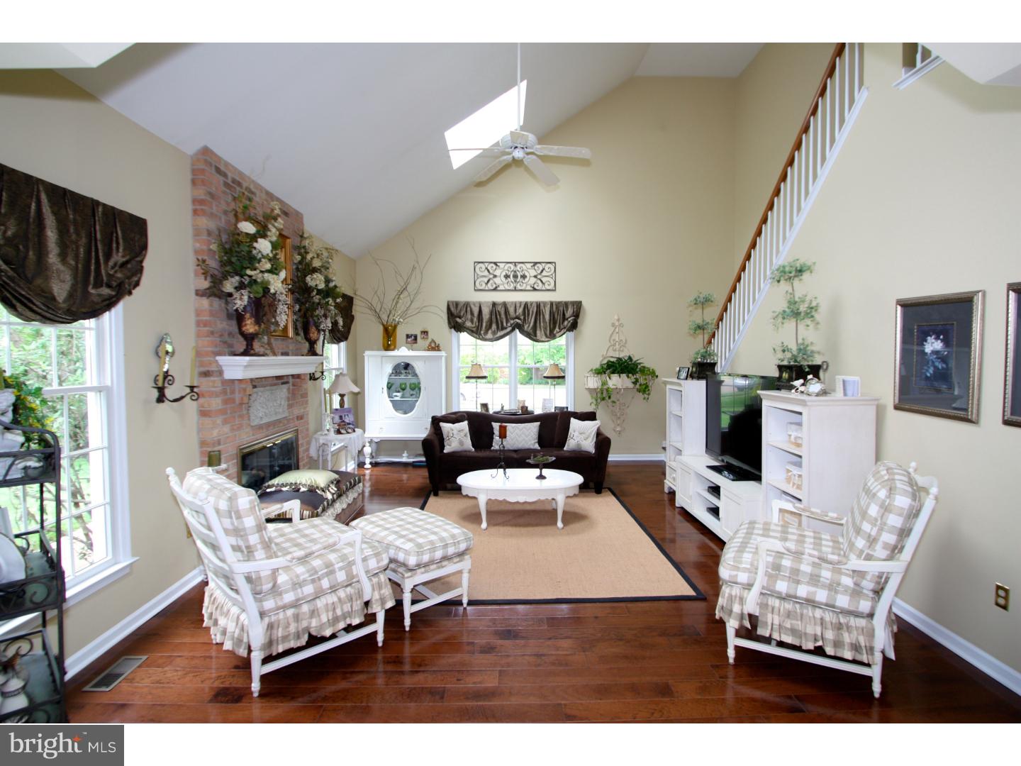 2113 Ashley Road Newtown, PA 18940 - Photo 7 of 23 Gallery Image 7