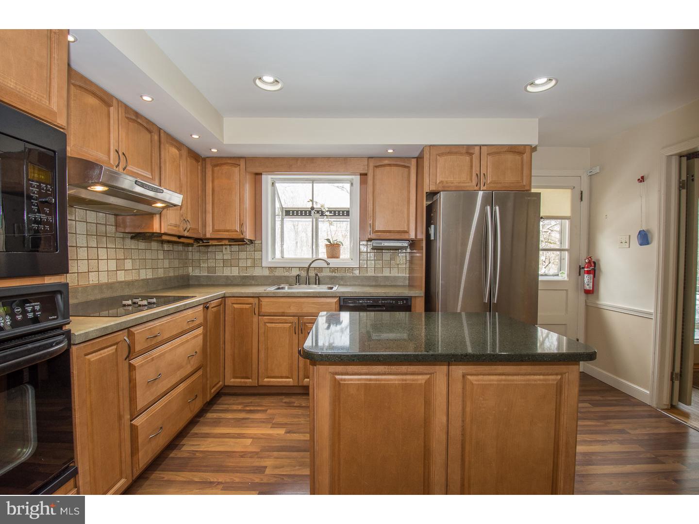 1240 West Valley Road Wayne, PA 19087 - Photo 10 of 24