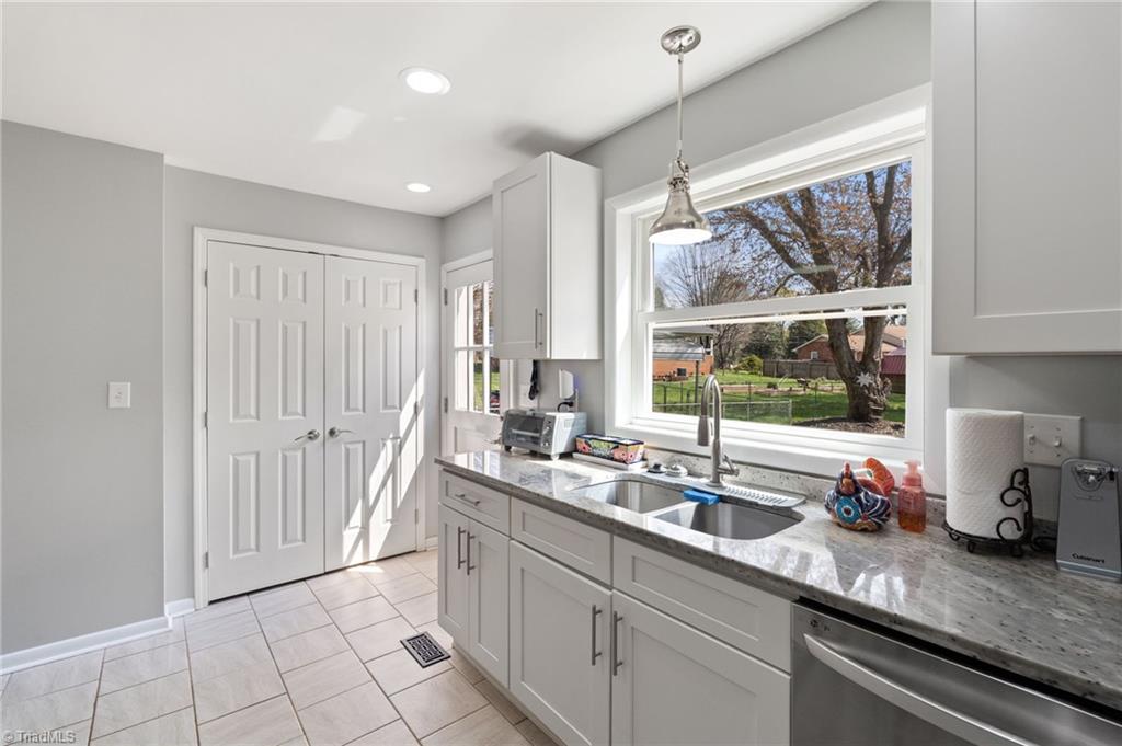 2110 Whitney Road Winston-Salem, NC 27106 - Photo 14 of 50