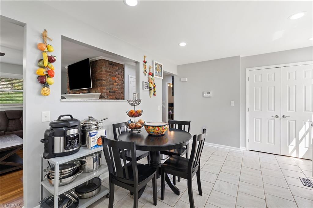 2110 Whitney Road Winston-Salem, NC 27106 - Photo 16 of 50