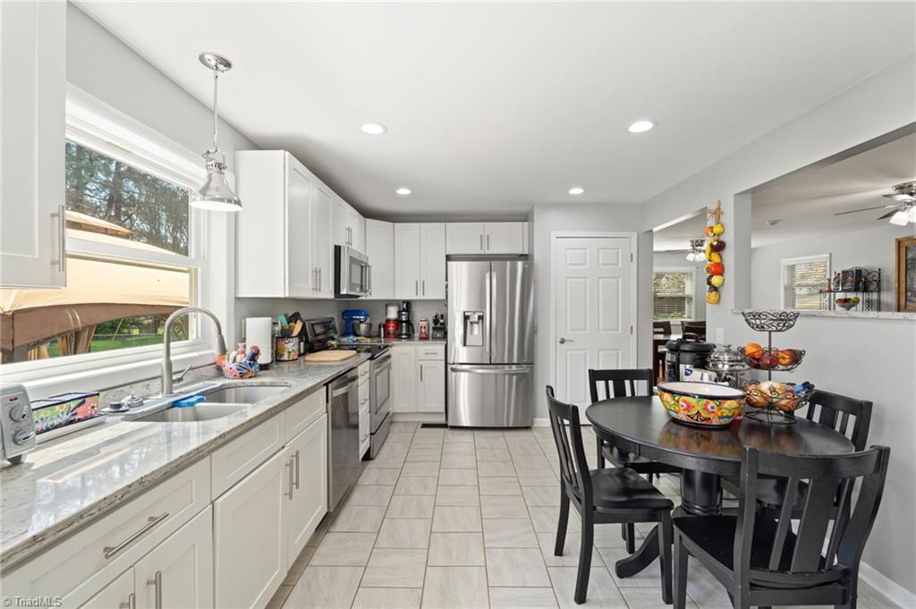 2110 Whitney Road Winston-Salem, NC 27106 - Photo 17 of 50