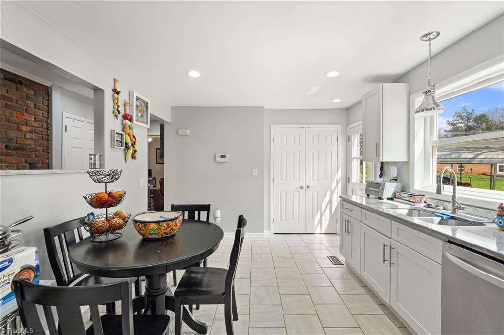 2110 Whitney Road Winston-Salem, NC 27106 - Photo 18 of 50